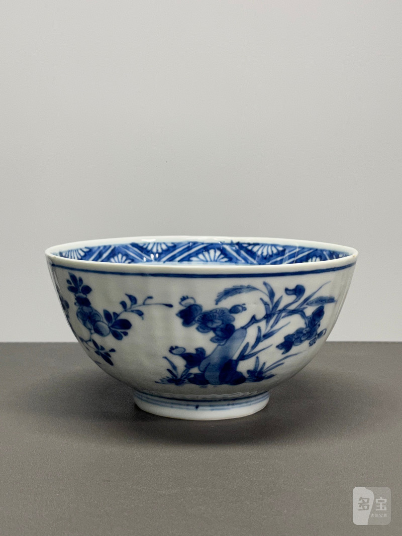 清康熙  青花折枝花卉纹菊瓣碗 - 图2